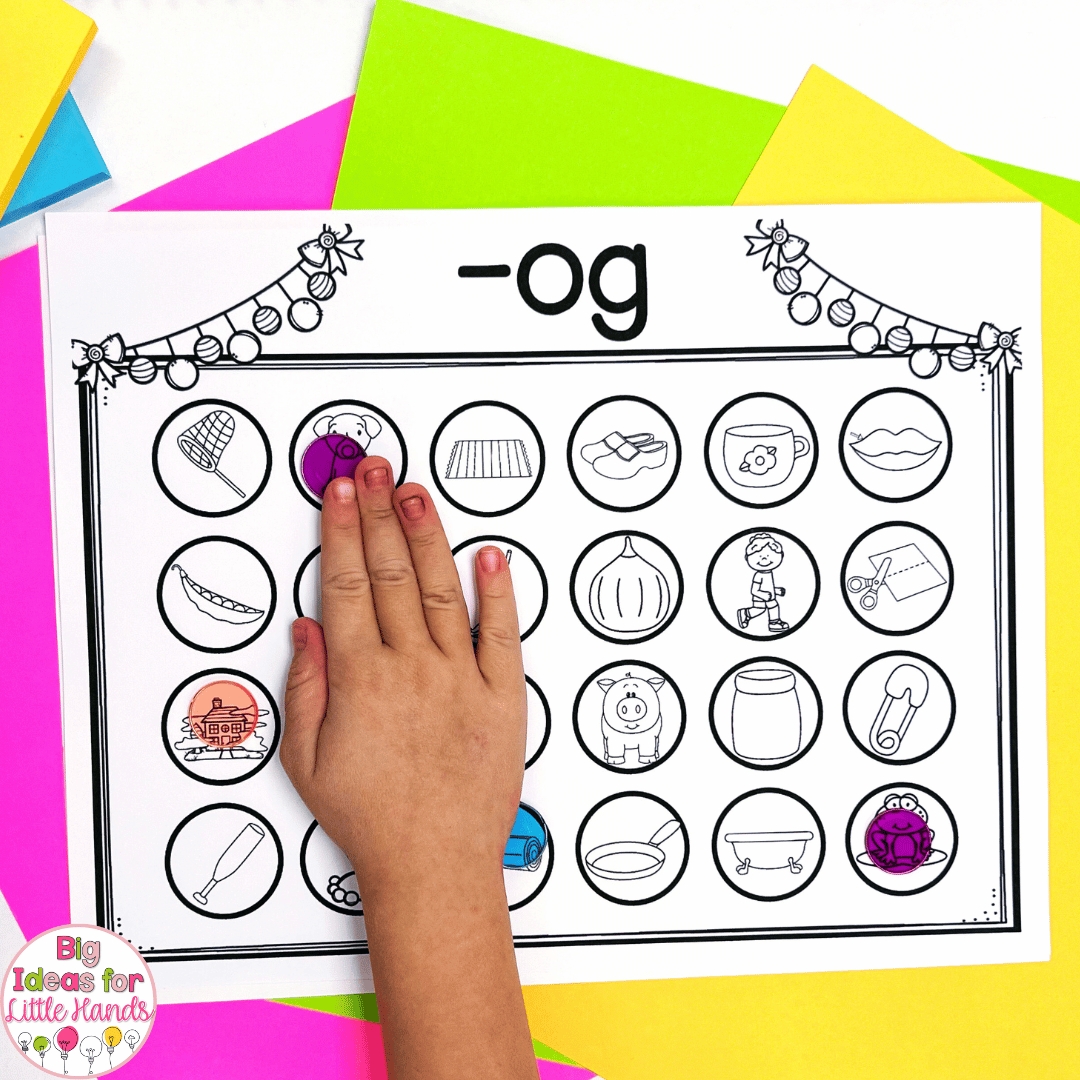 With these small group guided reading activities, students can work independently while you get ready for instruction.