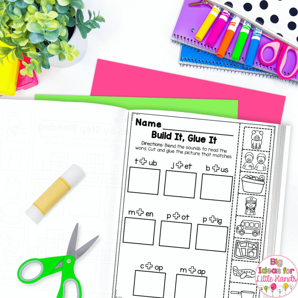 This cutting and pasting workbook is a fun, hands-on way for students to practice blending skills.